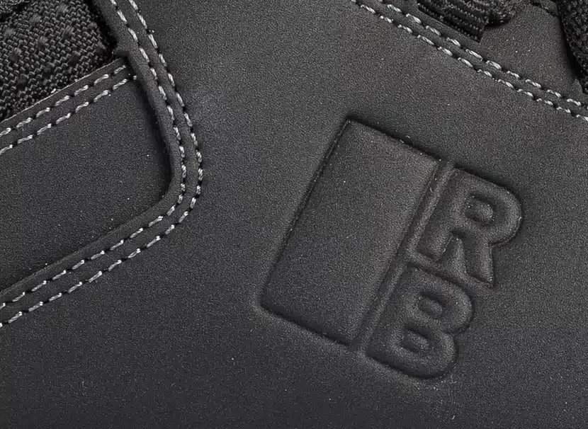 31437RedbrickShadeAF-2490x1818-Detail_830x606